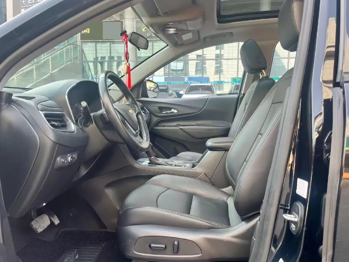 2019 Chevrolet Equinox 1.5T 169HP L4 6AT,autocango,china used car exporter,china ev exporter,chinese used car exporter,chinese used ev exporter