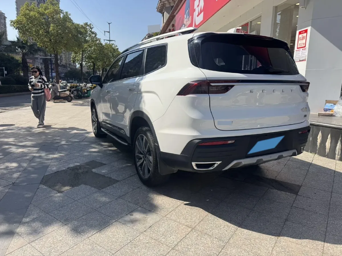 2022 Geely Okavango 1.8T 184HP L4 7DCT,autocango,china used car exporter,china ev exporter,chinese used car exporter,chinese used ev exporter