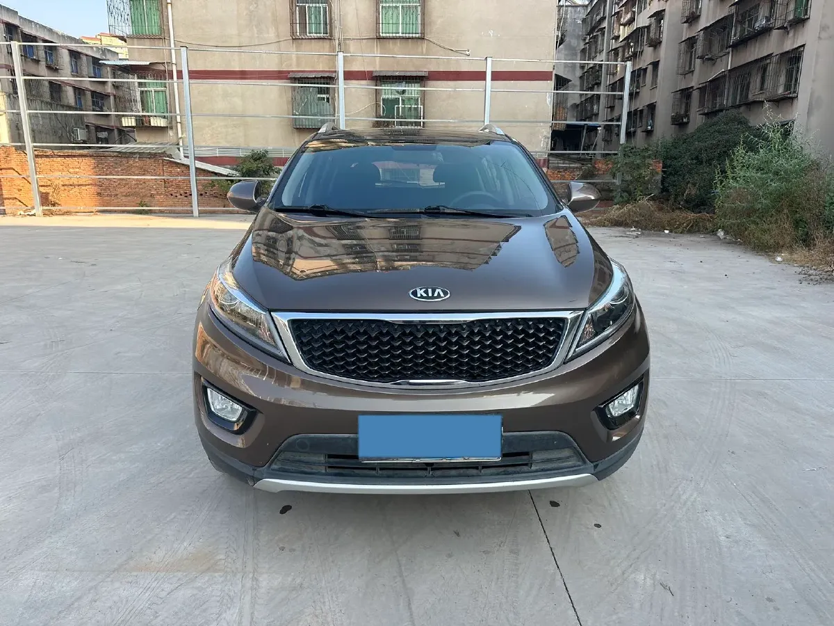 2016 Kia Sportage R 2.0L 165HP L4 6MT,autocango,china used car exporter,china ev exporter,chinese used car exporter,chinese used ev exporter
