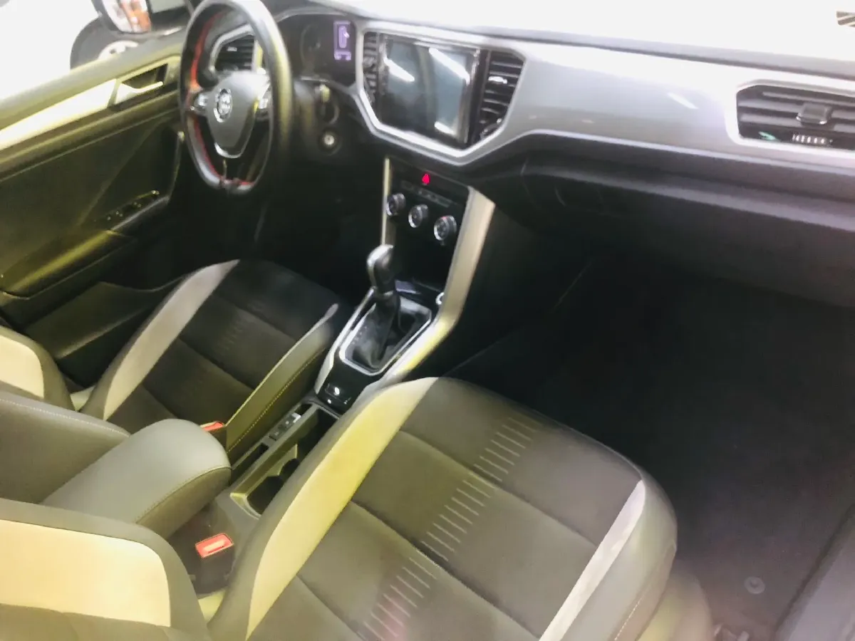 2020 Volkswagen T-Roc 1.4T 131HP L4 7DCT,autocango,china used car exporter,china ev exporter,chinese used car exporter,chinese used ev exporter