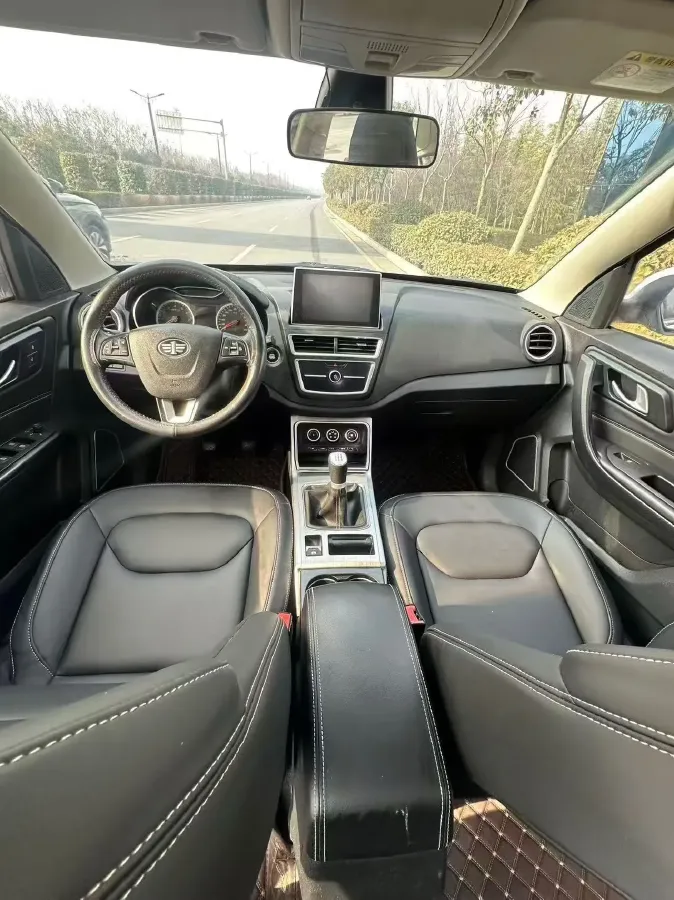 2019 Bestune X40 1.6L 114HP L4 5MT,autocango,china used car exporter,china ev exporter,chinese used car exporter,chinese used ev exporter