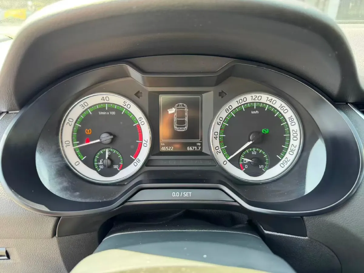 2018 Skoda Octavia 1.6L 110HP L4 6AT,autocango,china used car exporter,china ev exporter,chinese used car exporter,chinese used ev exporter