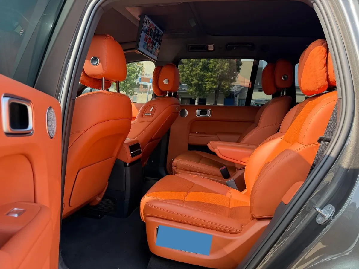 2022 Li L9 Range Extended 154HP REEV 42.6KWH,autocango,china used car exporter,china ev exporter,chinese used car exporter,chinese used ev exporter