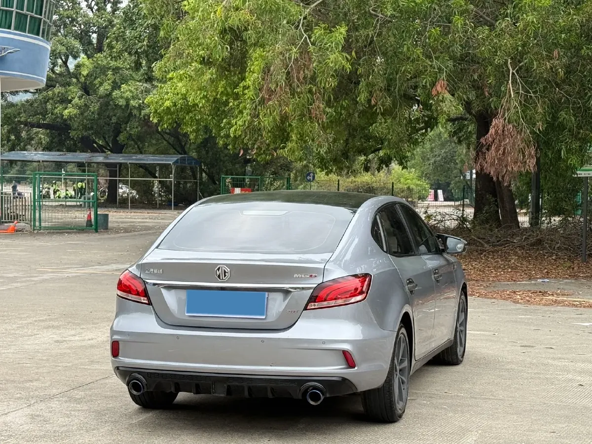 2019 MAXUS D60 1.5T 169HP L4 7DCT,autocango,china used car exporter,china ev exporter,chinese used car exporter,chinese used ev exporter