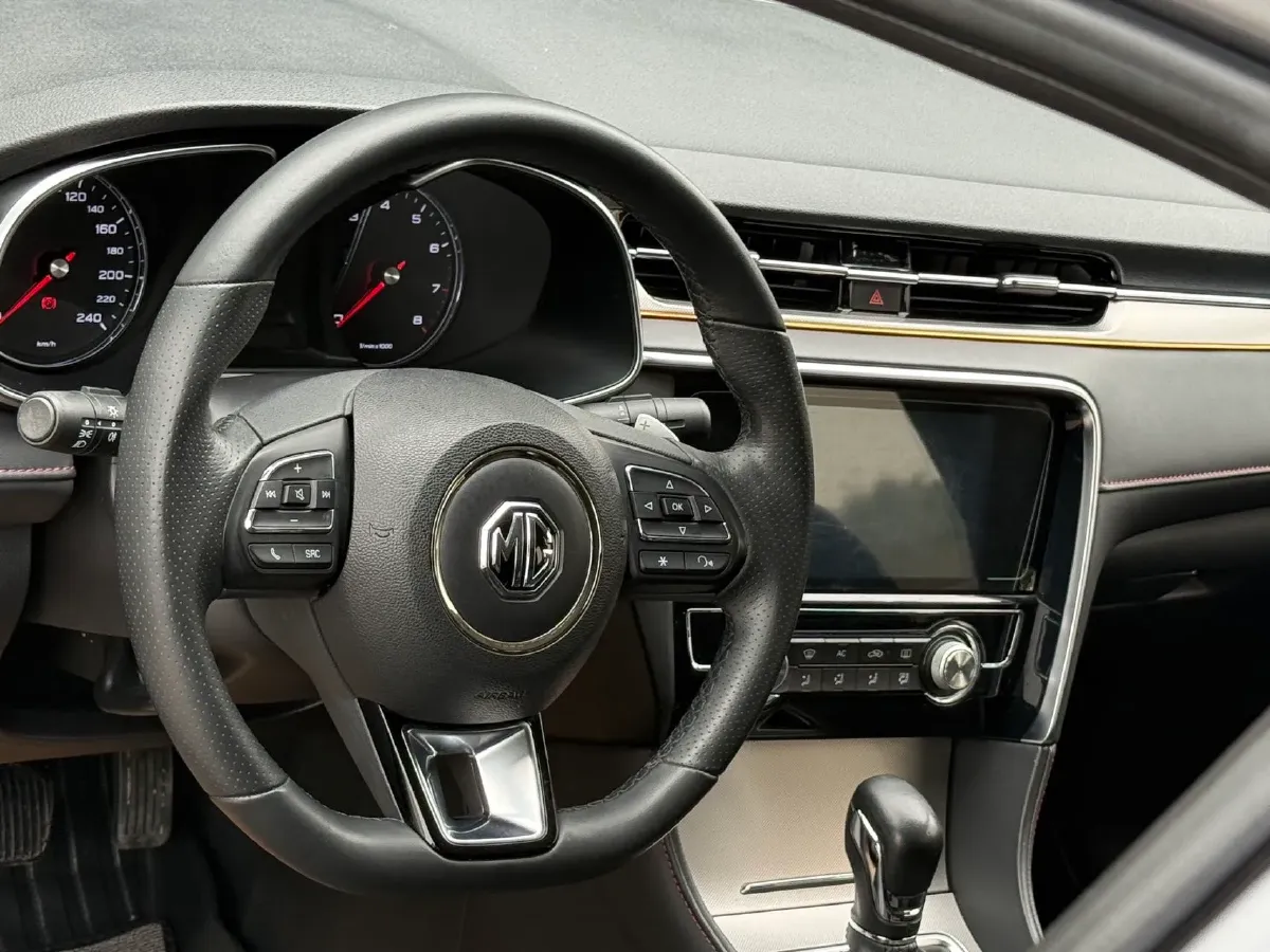 2019 MAXUS D60 1.5T 169HP L4 7DCT,autocango,china used car exporter,china ev exporter,chinese used car exporter,chinese used ev exporter