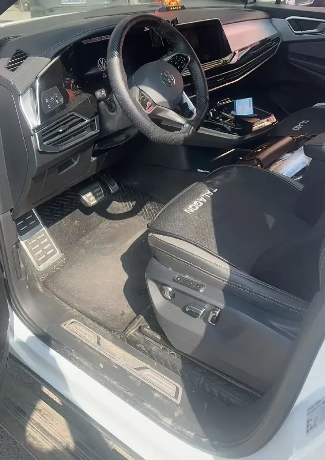 2021 Volkswagen Talagon 2.0T 220HP L4 7DCT,autocango,china used car exporter,china ev exporter,chinese used car exporter,chinese used ev exporter