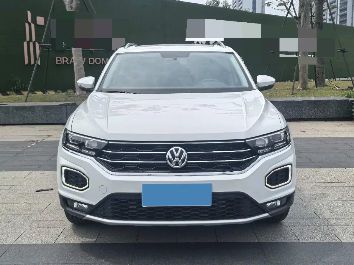 2020 Volkswagen T-Roc 1.4T 131HP L4 7DCT,autocango,china used car exporter,china ev exporter,chinese used car exporter,chinese used ev exporter