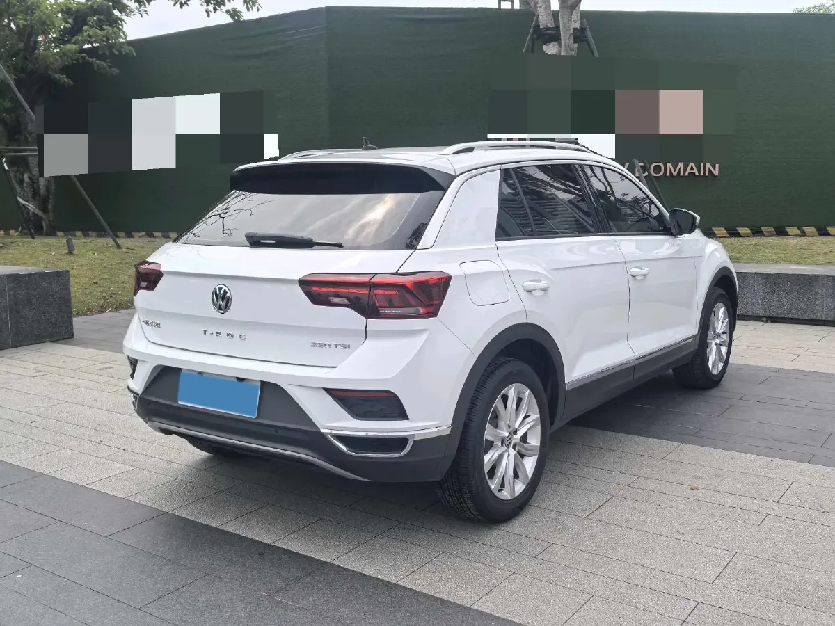 2020 Volkswagen T-Roc 1.4T 131HP L4 7DCT,autocango,china used car exporter,china ev exporter,chinese used car exporter,chinese used ev exporter
