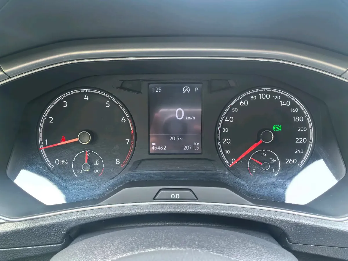 2020 Volkswagen T-Roc 1.4T 131HP L4 7DCT,autocango,china used car exporter,china ev exporter,chinese used car exporter,chinese used ev exporter