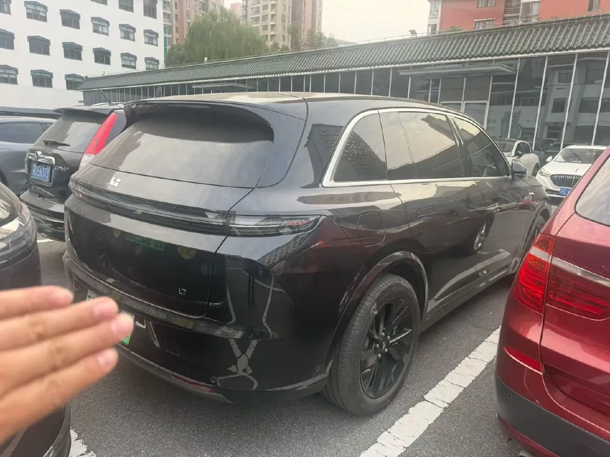 2024 Li L6 Range Extended 154HP L4 REEV 36.8KWH,autocango,china used car exporter,china ev exporter,chinese used car exporter,chinese used ev exporter