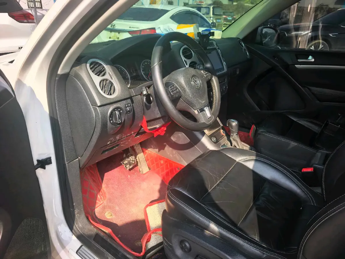 2017 Haval H9 2.0T 190HP L4 8AT,autocango,china used car exporter,china ev exporter,chinese used car exporter,chinese used ev exporter