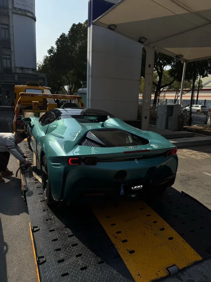 2020 Ferrari SF90 3.9T 781HP V8 8DCT PHEV 7.9KWH,autocango,china used car exporter,china ev exporter,chinese used car exporter,chinese used ev exporter