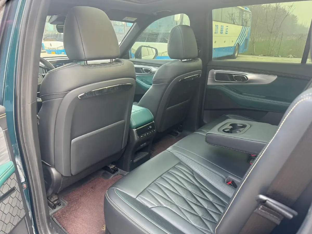 2022 GAC Trumpchi GS8 2.0T 190HP L4 E-CVT Hybrid,autocango,china used car exporter,china ev exporter,chinese used car exporter,chinese used ev exporter