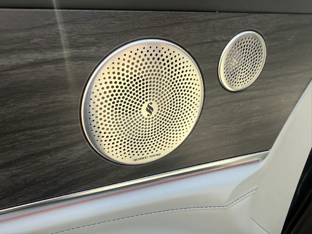 2024 HIMA AITO M9 1.5T 152HP L4 REEV 52KWH,autocango,china used car exporter,china ev exporter,chinese used car exporter,chinese used ev exporter