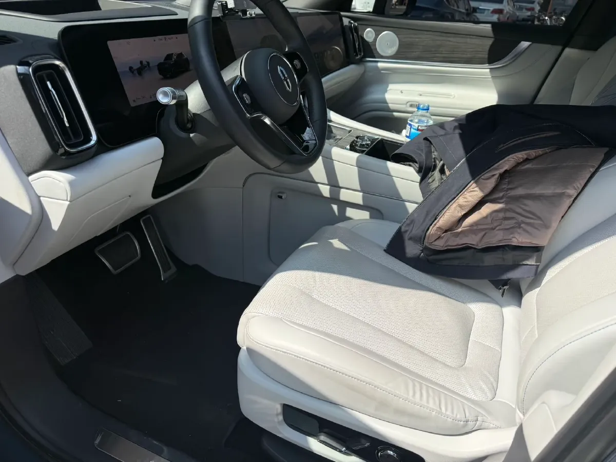 2024 HIMA AITO M9 1.5T 152HP L4 REEV 52KWH,autocango,china used car exporter,china ev exporter,chinese used car exporter,chinese used ev exporter