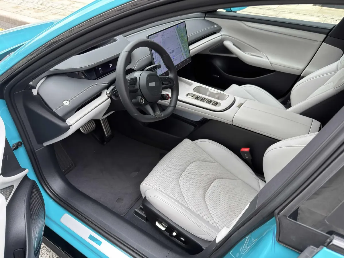 2024 MI SU7 BEV 101KWH,autocango,china used car exporter,china ev exporter,chinese used car exporter,chinese used ev exporter