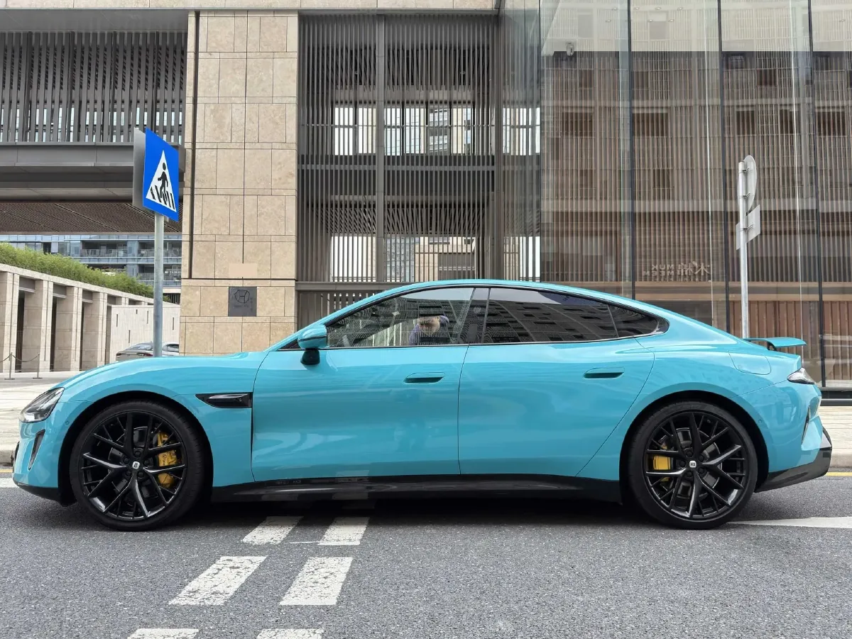 2024 MI SU7 BEV 101KWH,autocango,china used car exporter,china ev exporter,chinese used car exporter,chinese used ev exporter