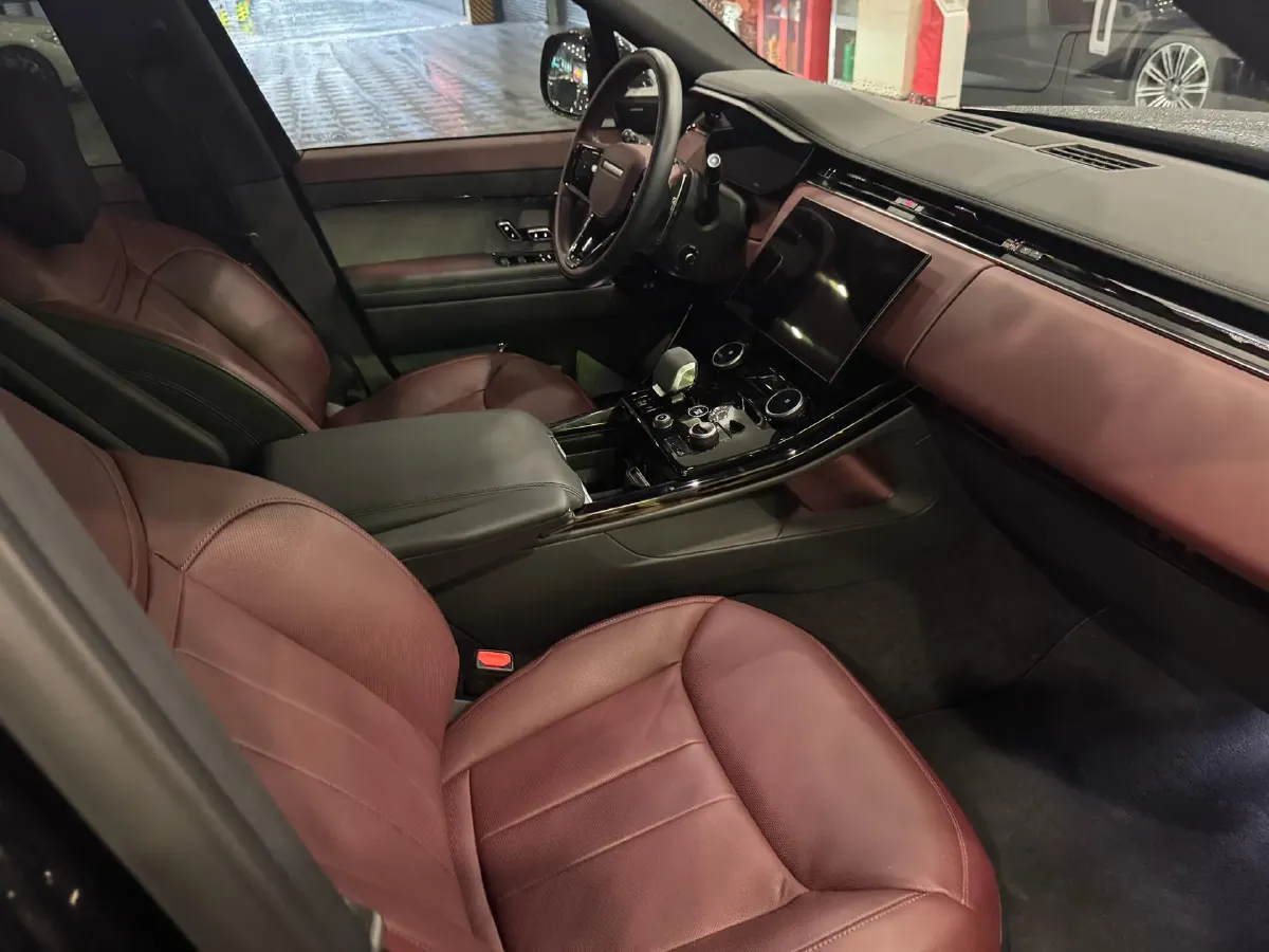 2023 Land Rover Range Rover Sport 3.0T 400HP L6 8AT,autocango,china used car exporter,china ev exporter,chinese used car exporter,chinese used ev exporter