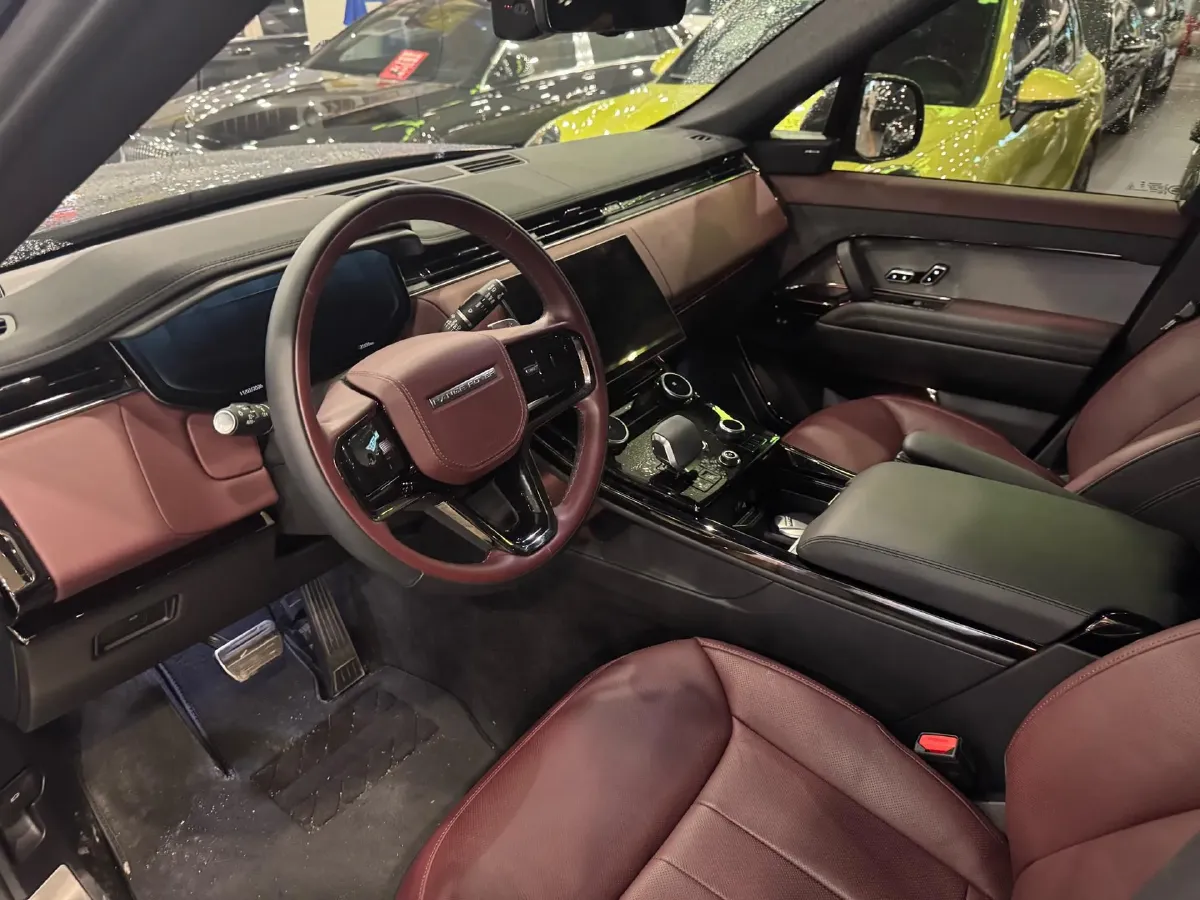 2023 Land Rover Range Rover Sport 3.0T 400HP L6 8AT,autocango,china used car exporter,china ev exporter,chinese used car exporter,chinese used ev exporter