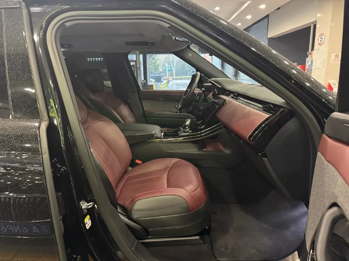 2023 Land Rover Range Rover Sport 3.0T 400HP L6 8AT,autocango,china used car exporter,china ev exporter,chinese used car exporter,chinese used ev exporter