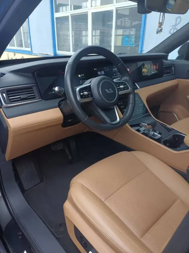 2021 Li ONE Range Extended 131HP REEV 40.5KWH,autocango,china used car exporter,china ev exporter,chinese used car exporter,chinese used ev exporter