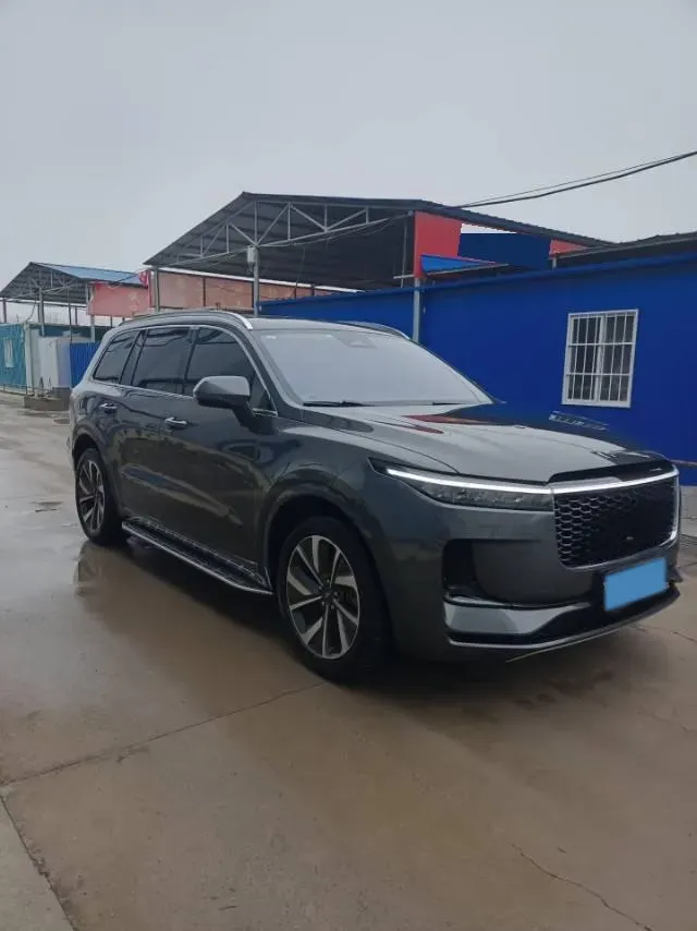 2021 Li ONE Range Extended 131HP REEV 40.5KWH,autocango,china used car exporter,china ev exporter,chinese used car exporter,chinese used ev exporter