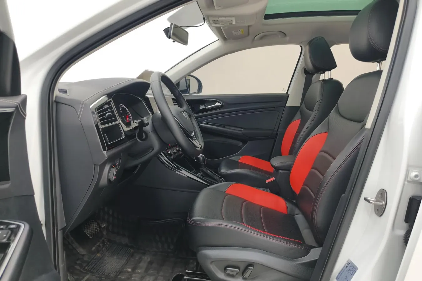 2021 Jetta VS7 1.4T 150HP L4 6AT,autocango,china used car exporter,china ev exporter,chinese used car exporter,chinese used ev exporter