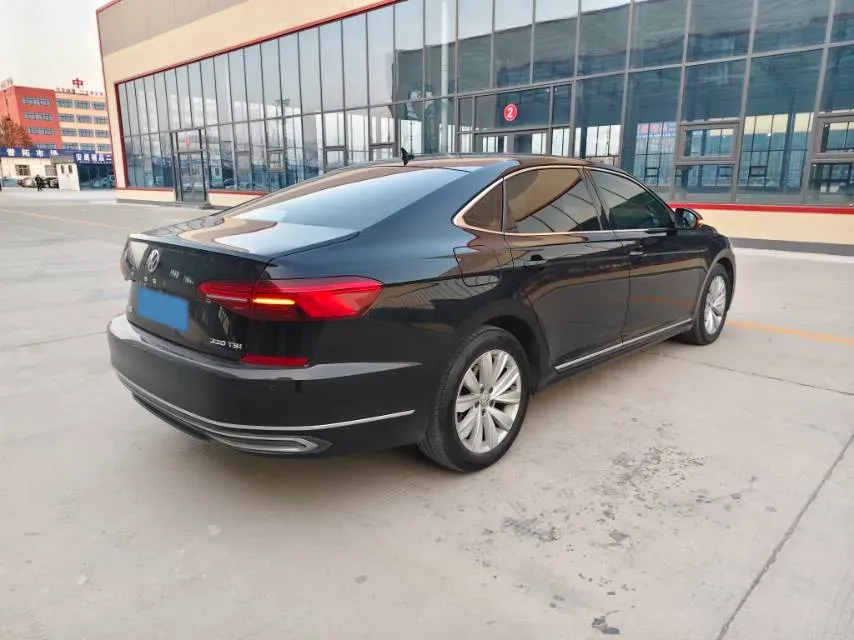 2020 Volkswagen Passat 2.0T 186HP L4 7DCT,autocango,china used car exporter,china ev exporter,chinese used car exporter,chinese used ev exporter