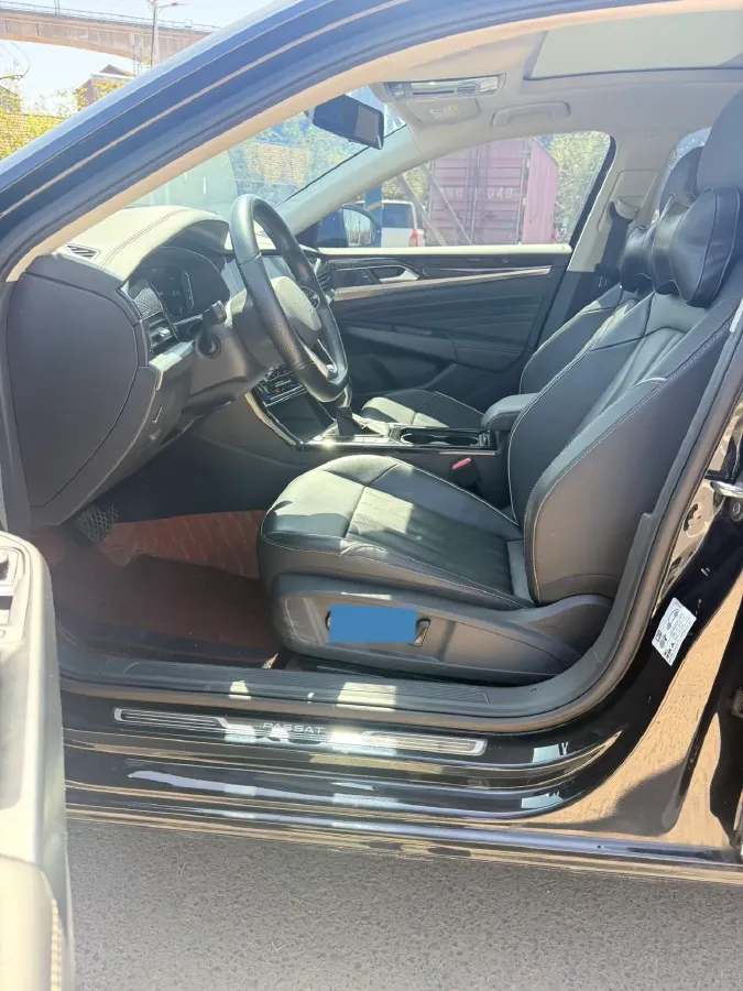 2023 Volkswagen Passat 2.0T 186HP L4 7DCT,autocango,china used car exporter,china ev exporter,chinese used car exporter,chinese used ev exporter