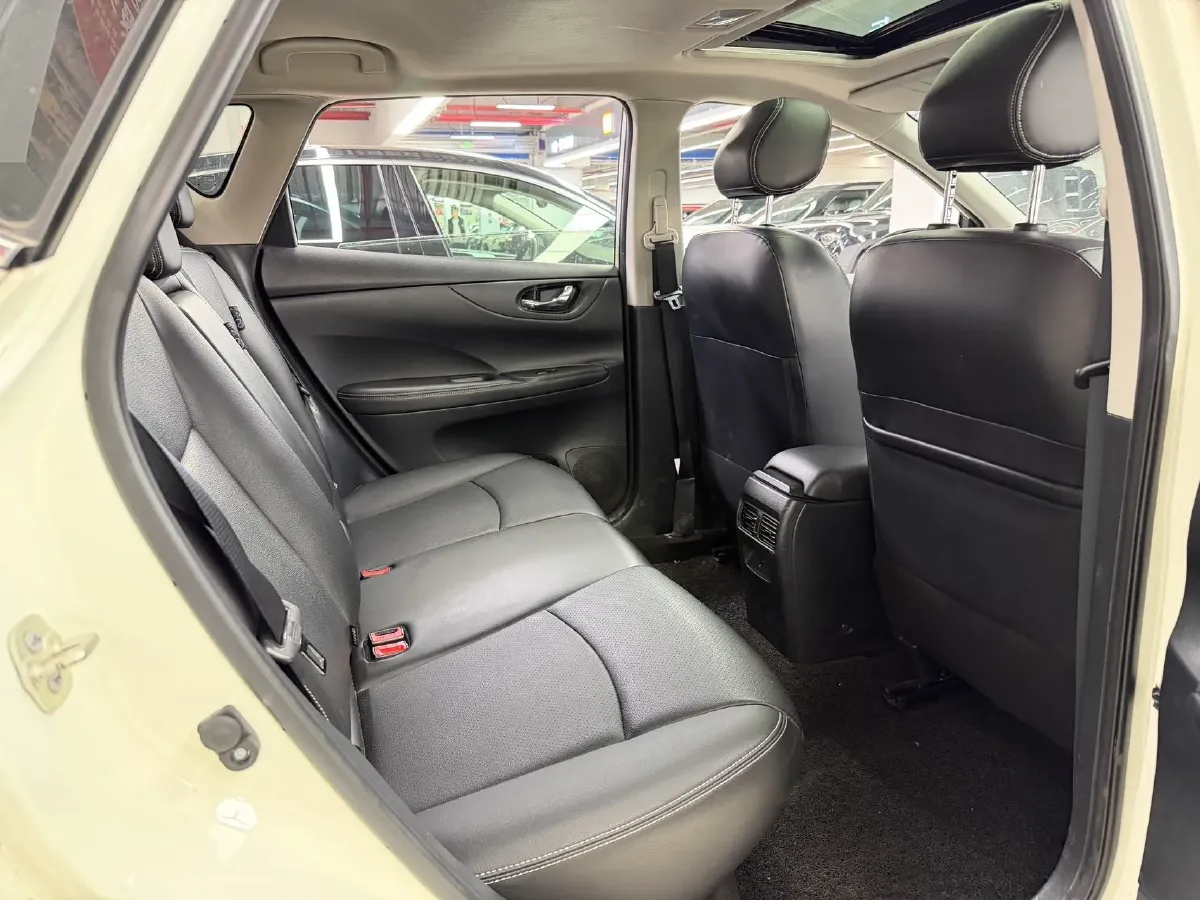 2020 Nissan Tiida 1.6L 126HP L4 CVT,autocango,china used car exporter,china ev exporter,chinese used car exporter,chinese used ev exporter