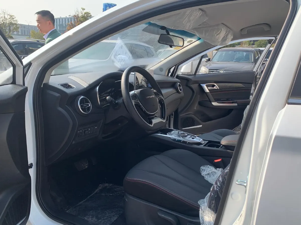 2025 BeiJing Auto EU5 BEV,autocango,china used car exporter,china ev exporter,chinese used car exporter,chinese used ev exporter