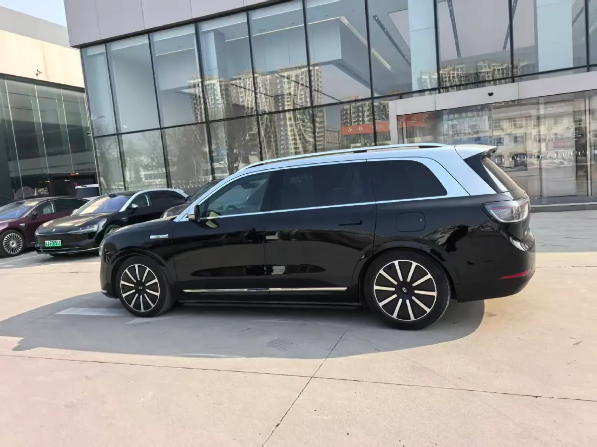 2024 AITO AITO M9 1.5T 152HP L4 REEV 42KWH,autocango,china used car exporter,china ev exporter,chinese used car exporter,chinese used ev exporter