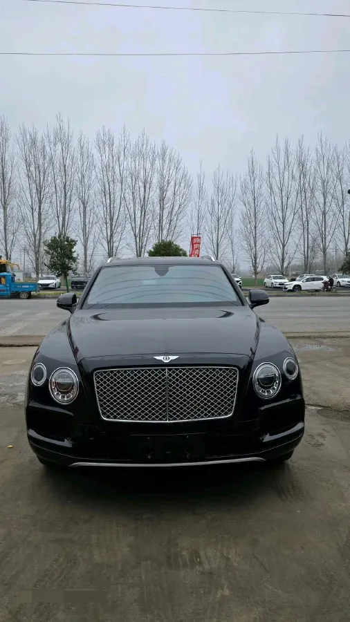 2017 Bentley Bentayga 6.0T 608HP W12 8AT,autocango,china used car exporter,china ev exporter,chinese used car exporter,chinese used ev exporter