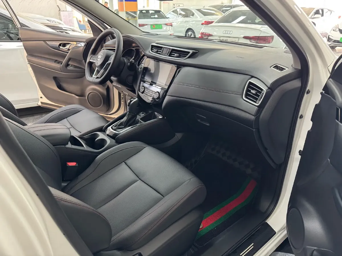 2022 Nissan Qashqai 2.0L 151HP L4 CVT,autocango,china used car exporter,china ev exporter,chinese used car exporter,chinese used ev exporter