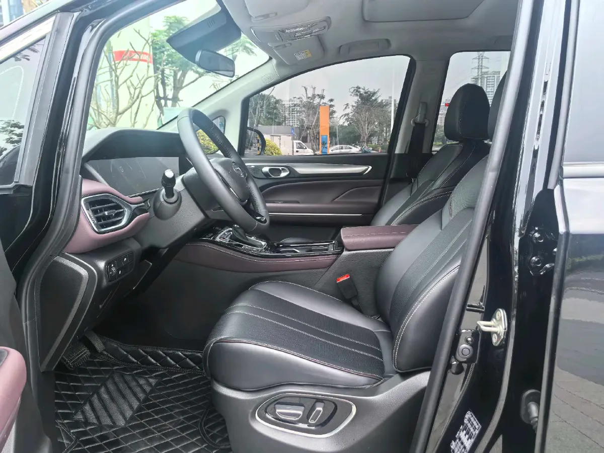 2023 GAC Trumpchi M6 1.5T 177HP L4 7DCT,autocango,china used car exporter,china ev exporter,chinese used car exporter,chinese used ev exporter