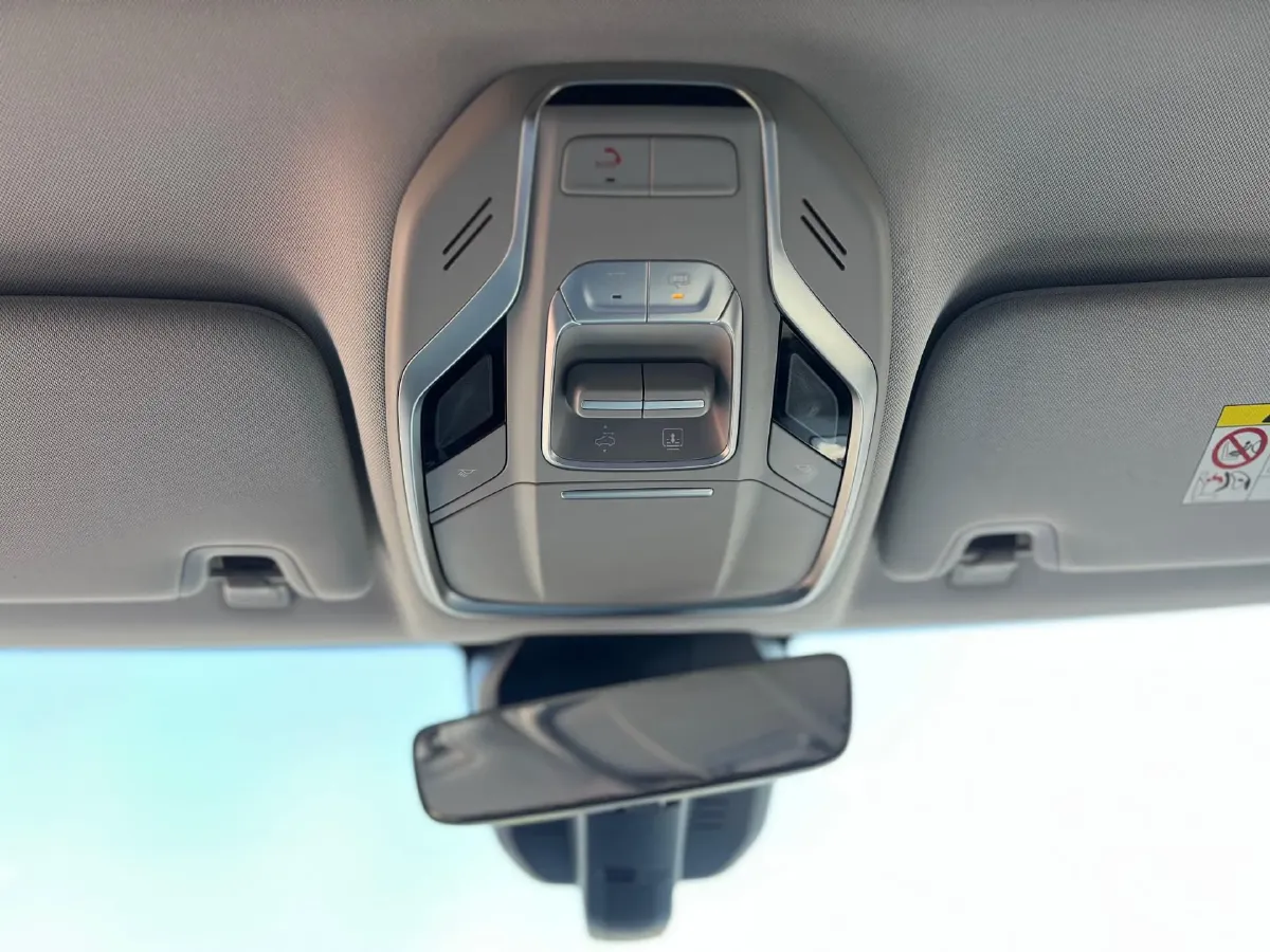 2021 Geely Preface 2.0T 190HP L4 7DCT,autocango,china used car exporter,china ev exporter,chinese used car exporter,chinese used ev exporter