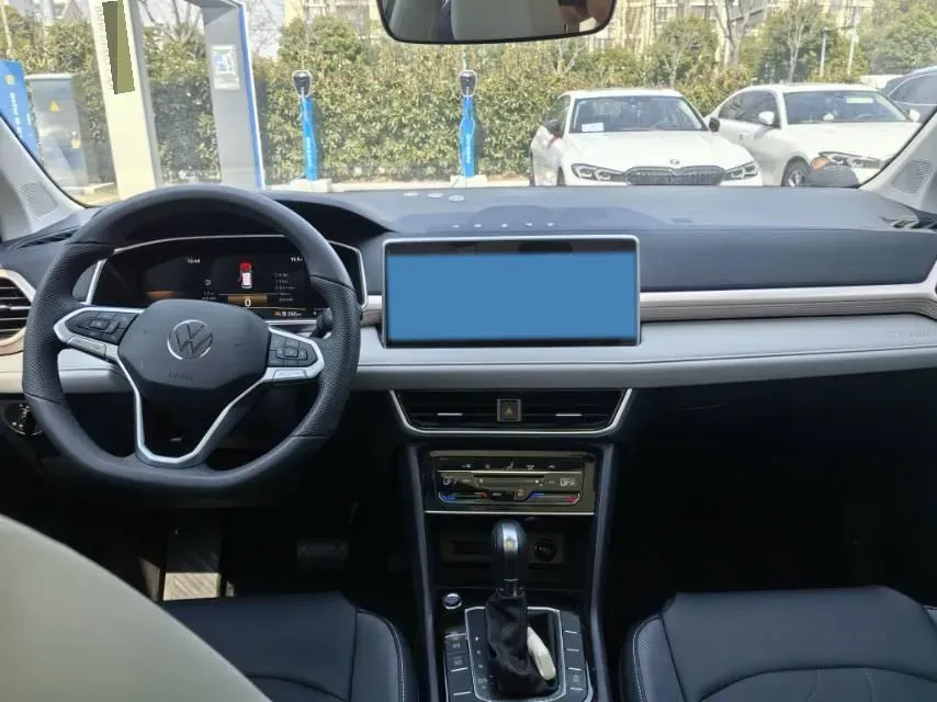 2024 Volkswagen Tharu 1.5T 160HP L4 7DCT,autocango,china used car exporter,china ev exporter,chinese used car exporter,chinese used ev exporter