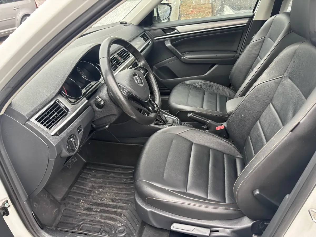 2018 Volkswagen Bora 1.5L 110HP L4 6AT,autocango,china used car exporter,china ev exporter,chinese used car exporter,chinese used ev exporter