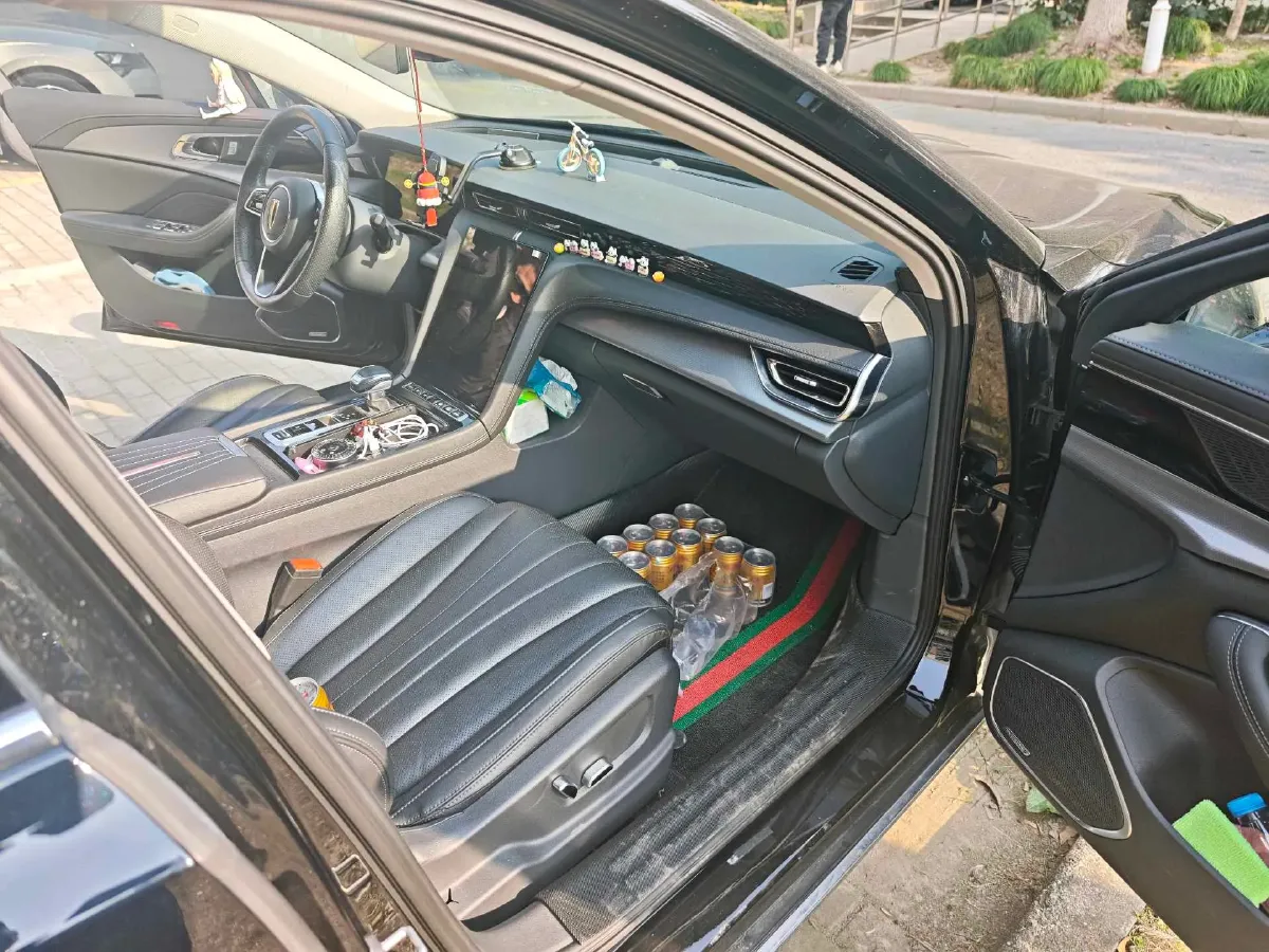 2023 HongQi H5 2.0T 224HP L4 8AT,autocango,china used car exporter,china ev exporter,chinese used car exporter,chinese used ev exporter