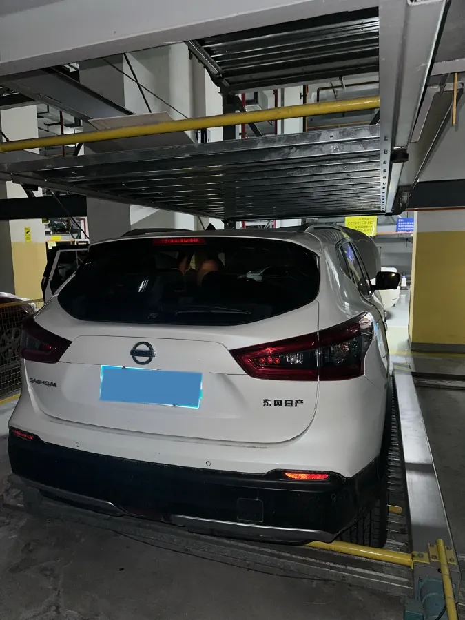 2022 Nissan Qashqai 2.0L 151HP L4 CVT,autocango,china used car exporter,china ev exporter,chinese used car exporter,chinese used ev exporter