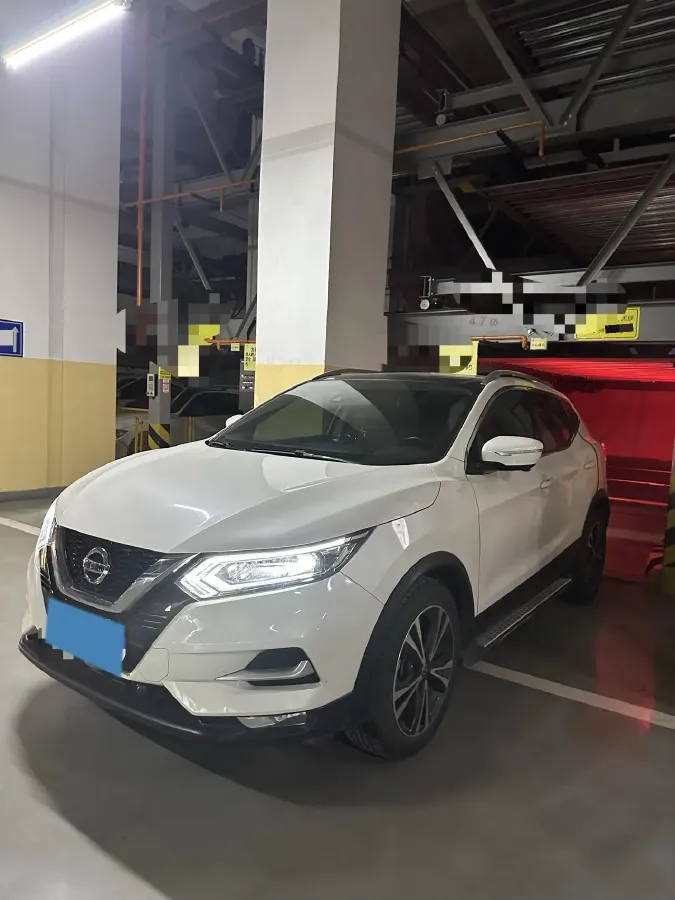 2022 Nissan Qashqai 2.0L 151HP L4 CVT,autocango,china used car exporter,china ev exporter,chinese used car exporter,chinese used ev exporter