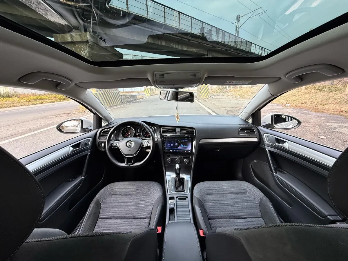 2018 Volkswagen Golf 1.4T 131HP L4 7DCT,autocango,china used car exporter,china ev exporter,chinese used car exporter,chinese used ev exporter