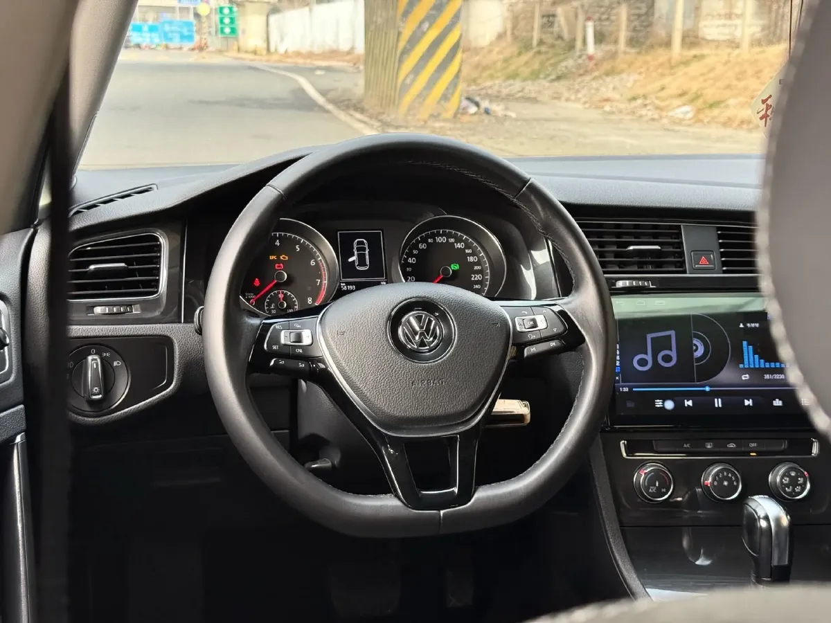 2018 Volkswagen Golf 1.4T 131HP L4 7DCT,autocango,china used car exporter,china ev exporter,chinese used car exporter,chinese used ev exporter