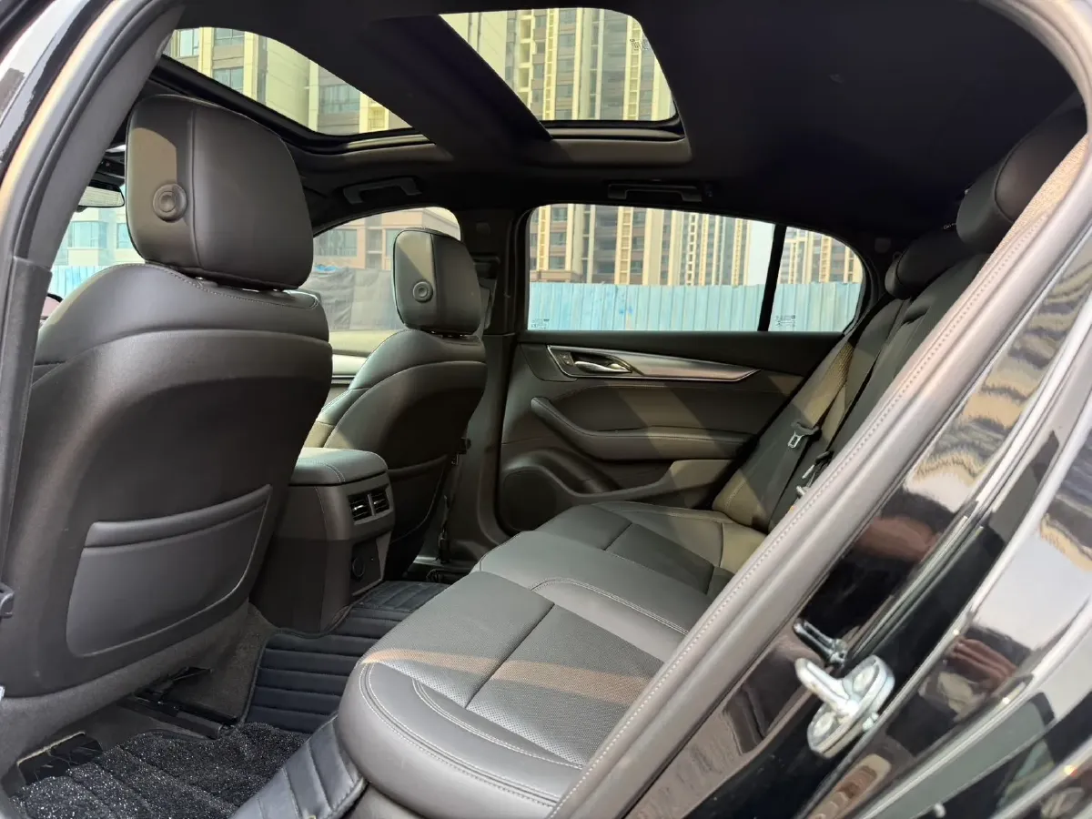 2024 Cadillac CT5 2.0T 237HP L4 10AT,autocango,china used car exporter,china ev exporter,chinese used car exporter,chinese used ev exporter