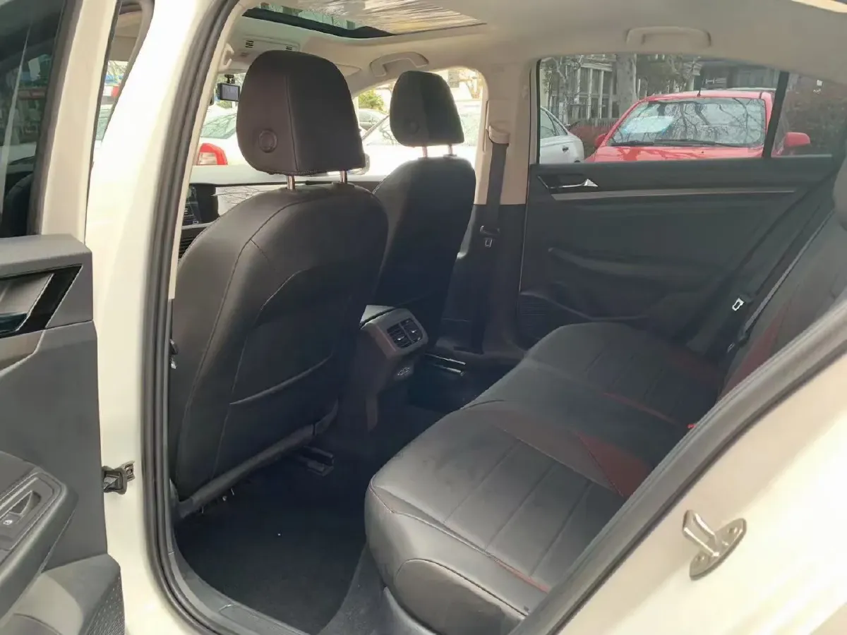 2021 Volkswagen Bora 1.2T 116HP L4 7DCT,autocango,china used car exporter,china ev exporter,chinese used car exporter,chinese used ev exporter