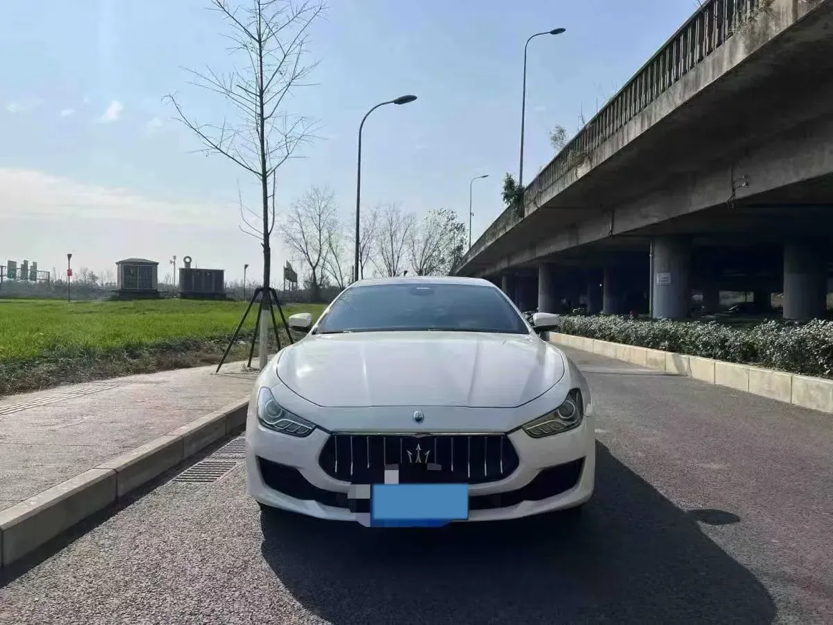 2022 Audi Q7 2.0T 245HP L4 8AT,autocango,china used car exporter,china ev exporter,chinese used car exporter,chinese used ev exporter