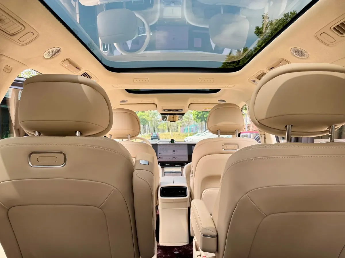 2024 AITO AITO M9 1.5T 152HP L4 REEV 42KWH,autocango,china used car exporter,china ev exporter,chinese used car exporter,chinese used ev exporter