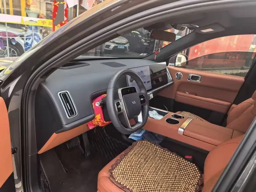 2025 Li L6 Range Extended 154HP L4 REEV,autocango,china used car exporter,china ev exporter,chinese used car exporter,chinese used ev exporter