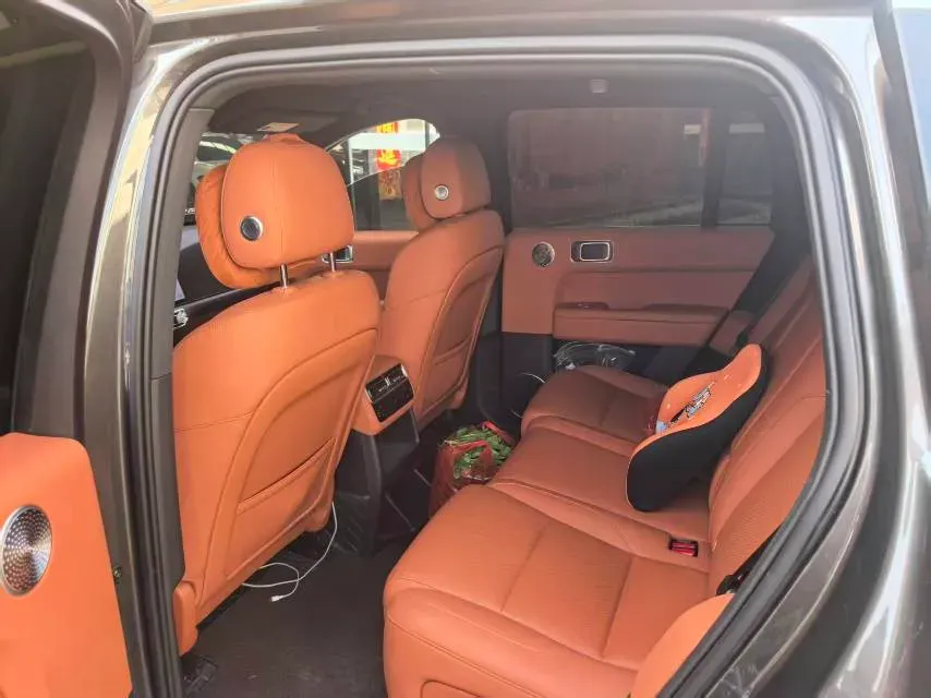 2025 Li L6 Range Extended 154HP L4 REEV,autocango,china used car exporter,china ev exporter,chinese used car exporter,chinese used ev exporter