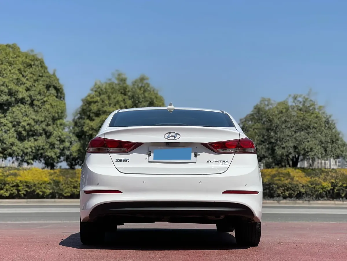 2016 Hyundai Elantra 1.6L 130HP L4 6AT,autocango,china used car exporter,china ev exporter,chinese used car exporter,chinese used ev exporter